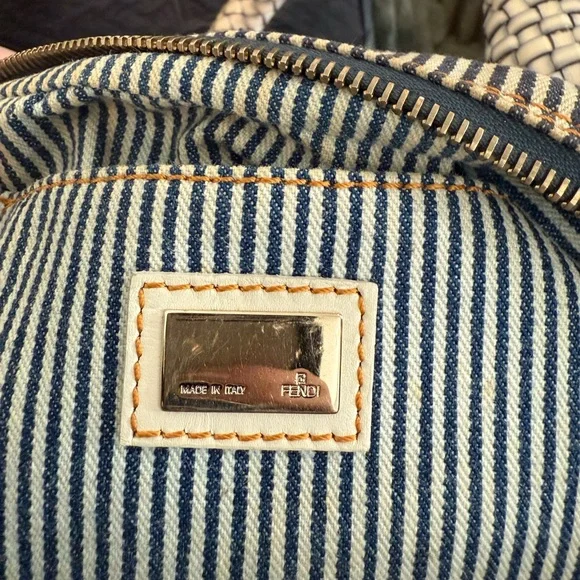 Authentic Fendi Spy Bag Denim Y2K Limited Edition | Like New + OG Dust Bag - Picture 12 of 14